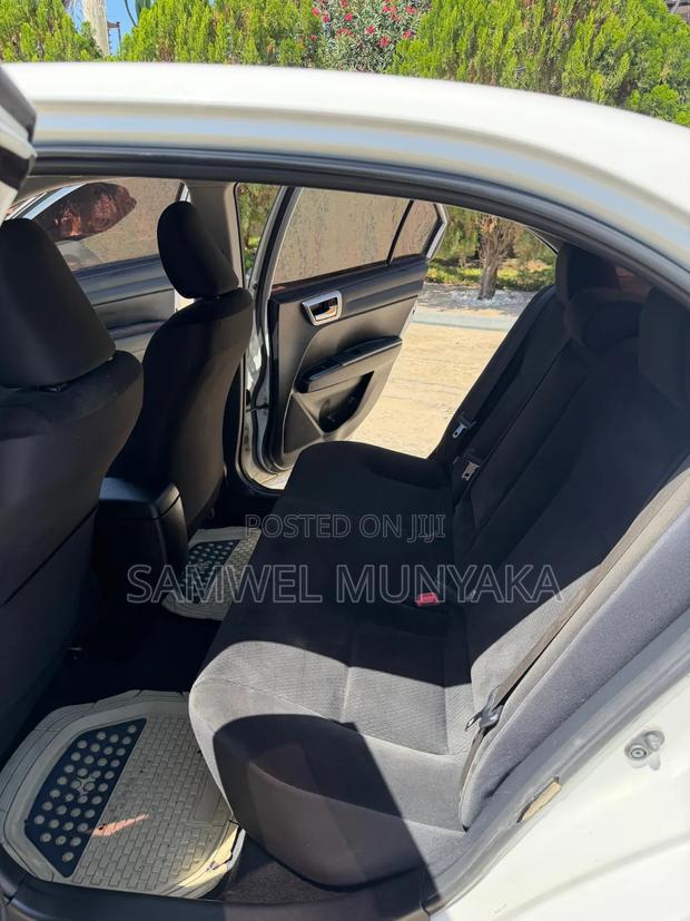 Toyota Axio 1.5 G 2WD 2017 Pearl