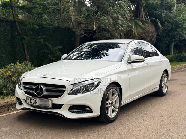Mercedes-Benz C200 2014 White