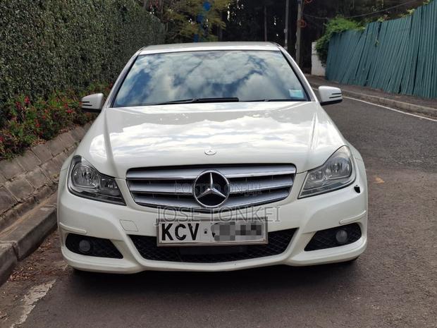 Mercedes-Benz C200 2012 White