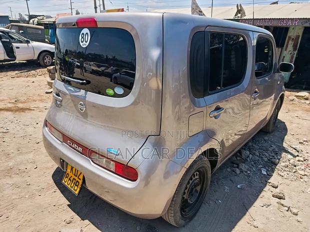 Nissan Cube 2019 Brown
