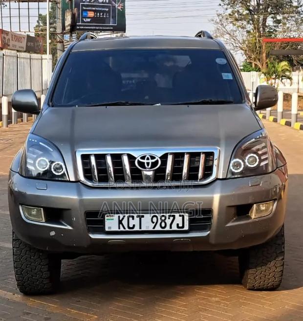 Toyota Land Cruiser Prado 3.0 D-4D 5dr 2008 Gray