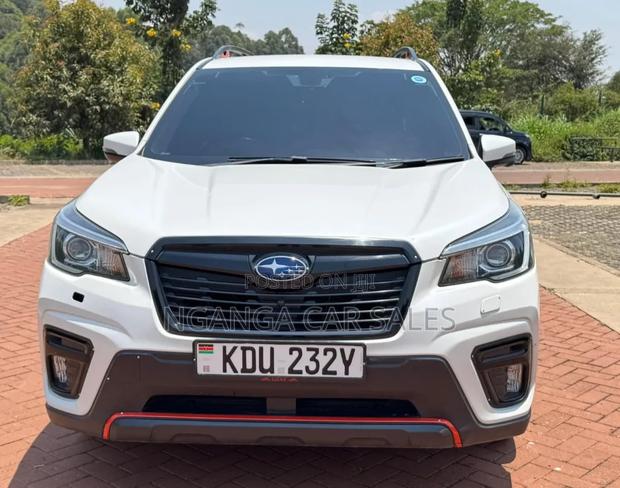 Subaru Forester 2019 White