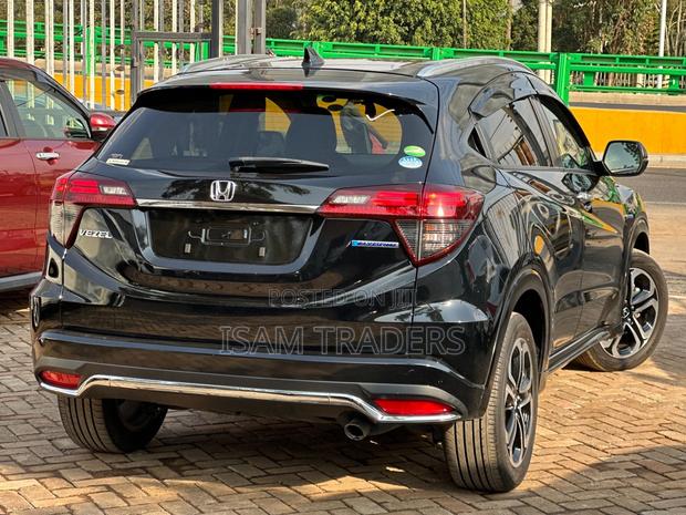 Honda Vezel 1.5 Hybrid 2WD 2020 Black