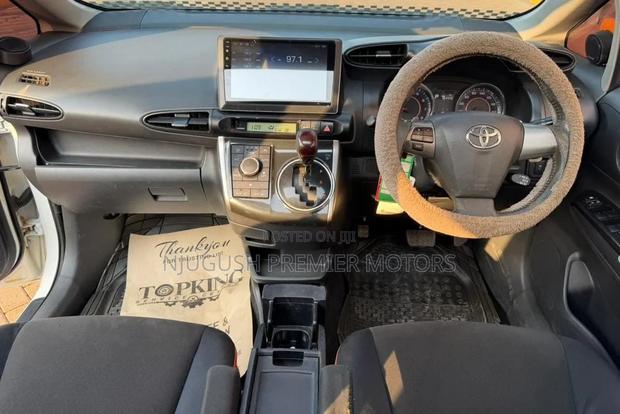 Toyota Wish 2015 White
