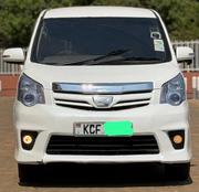 Toyota Noah 2008 White for sale