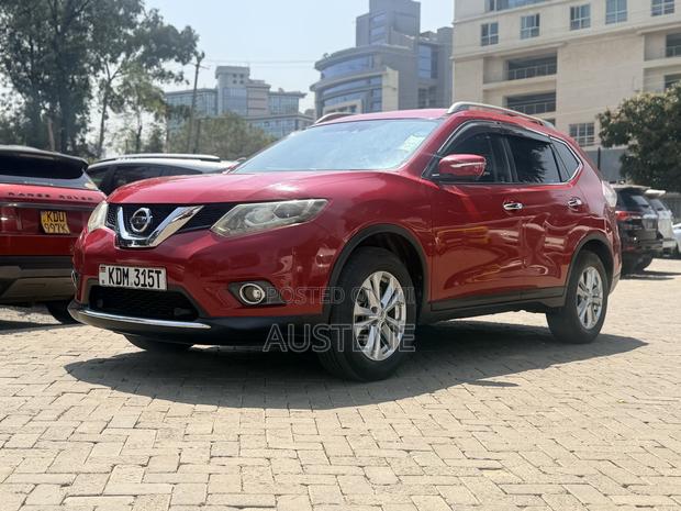 Nissan X-Trail 2016 Red