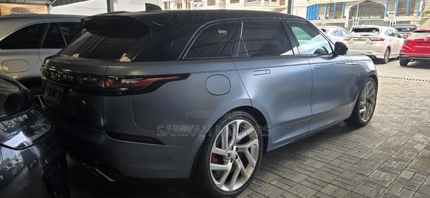 Land Rover Range Rover Velar 2021 Blue