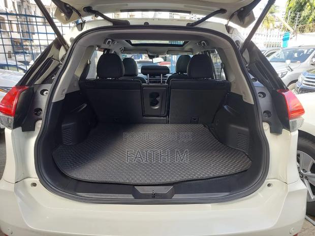 Nissan X-Trail 2.0 Petrol FWD 2017 Pearl