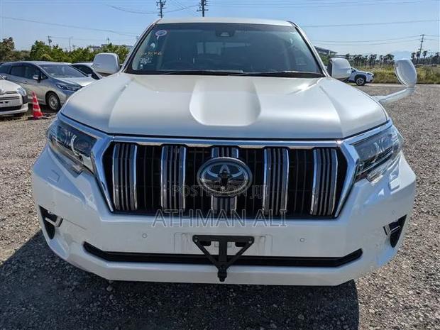 Toyota Land Cruiser Prado 2.7 2018 White