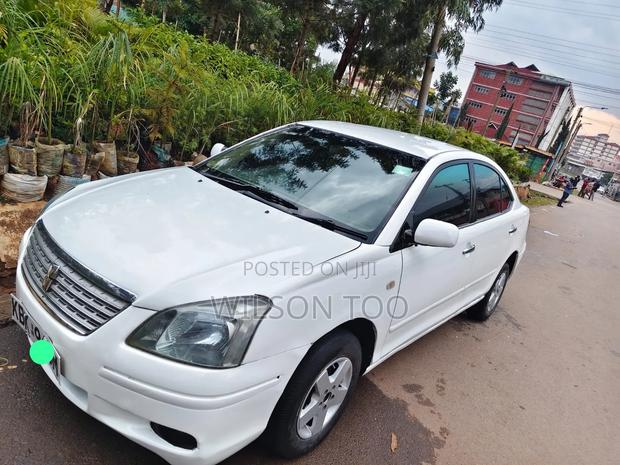 Toyota Premio 2005 White