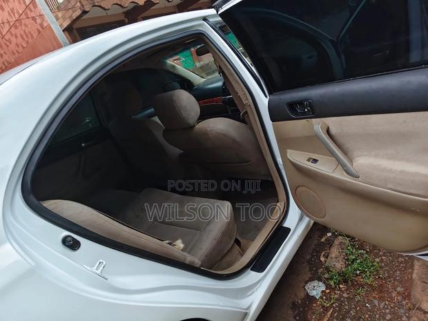 Toyota Premio 2005 White