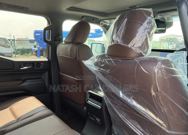 Toyota Land Cruiser Prado 2025 Black