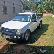 Isuzu KB 2007 White for sale