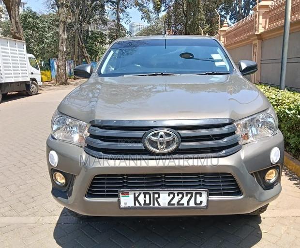 Toyota Hilux Revo Single Cab Deisel 2.8 RWD 2018 Gray