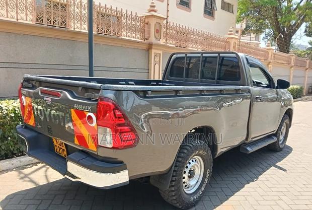 Toyota Hilux Revo Single Cab Deisel 2.8 RWD 2018 Gray