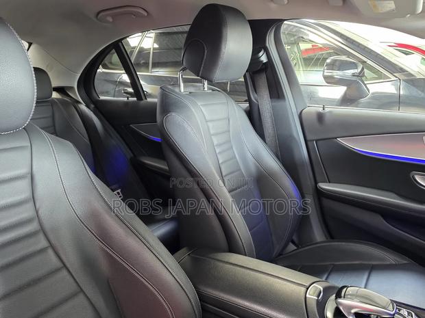 Mercedes-Benz E200 2020