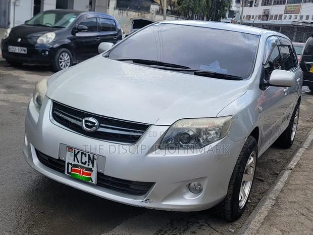 Toyota Corolla Fielder 2011 Silver