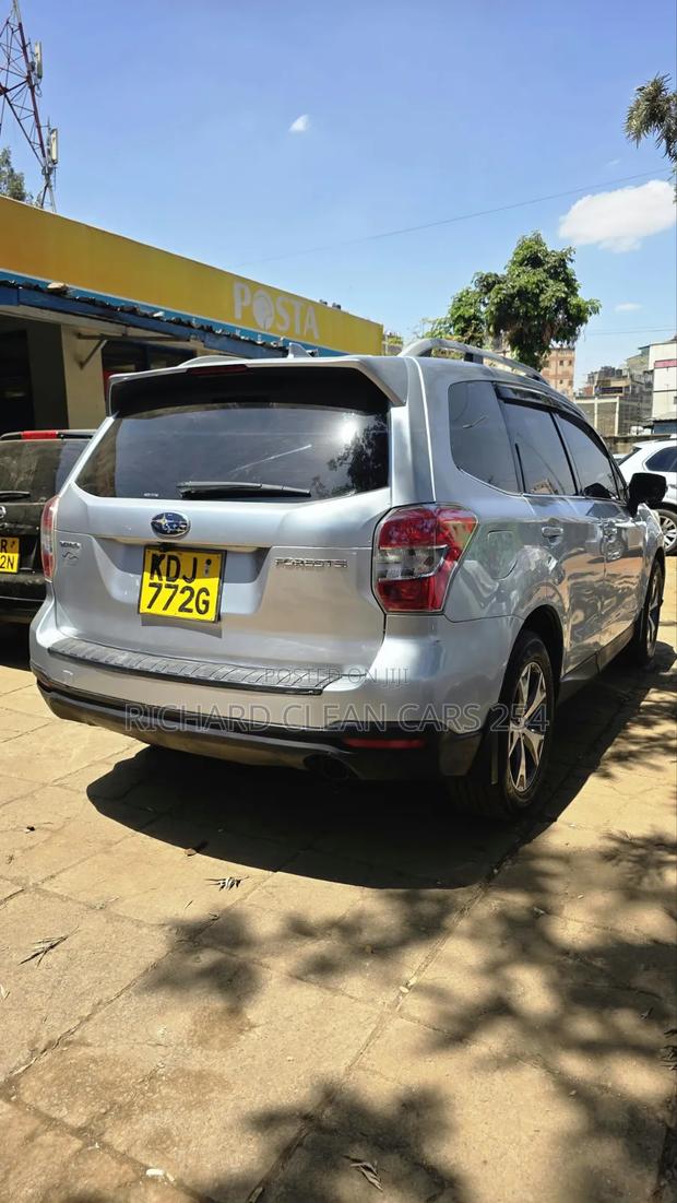 Subaru Forester 2015 Silver