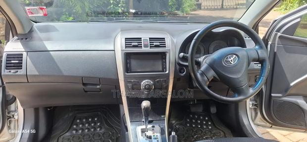 Toyota Corolla Fielder 2010 Silver