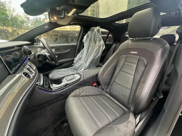 Mercedes-Benz E-Class 2022 Matt Black