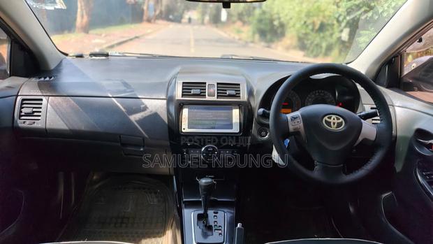 Toyota Corolla Fielder 2011 Black