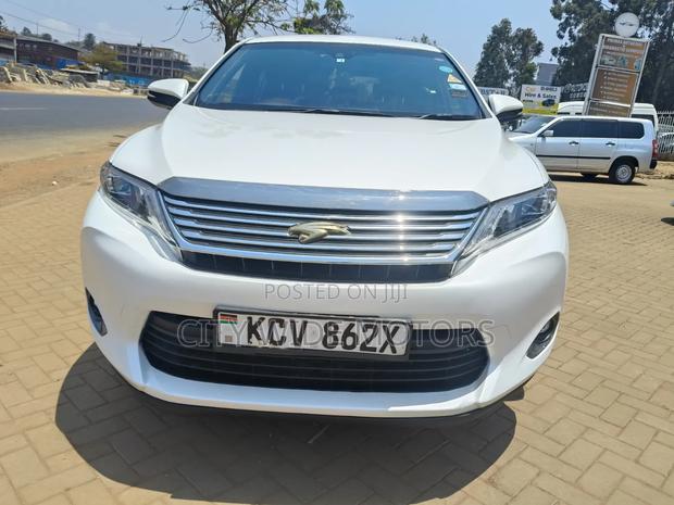 Toyota Harrier 2014 White