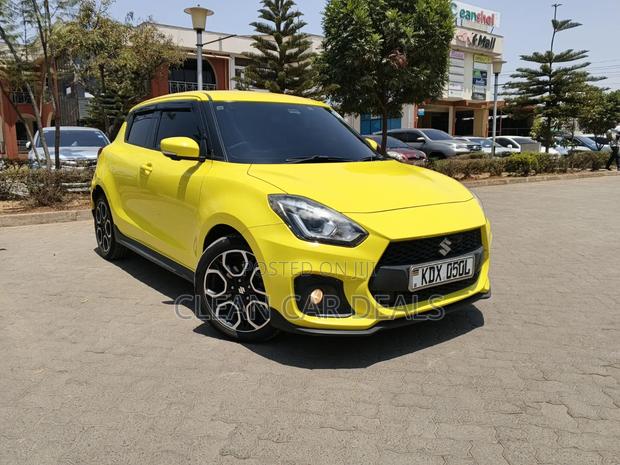 Suzuki Swift 2019 Green