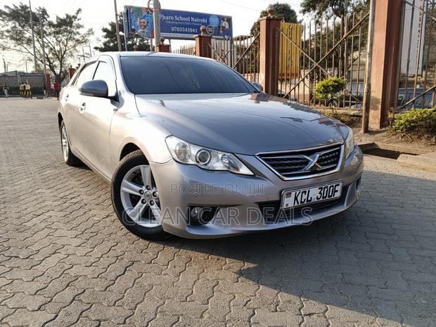 Toyota Mark X 2011 Gray