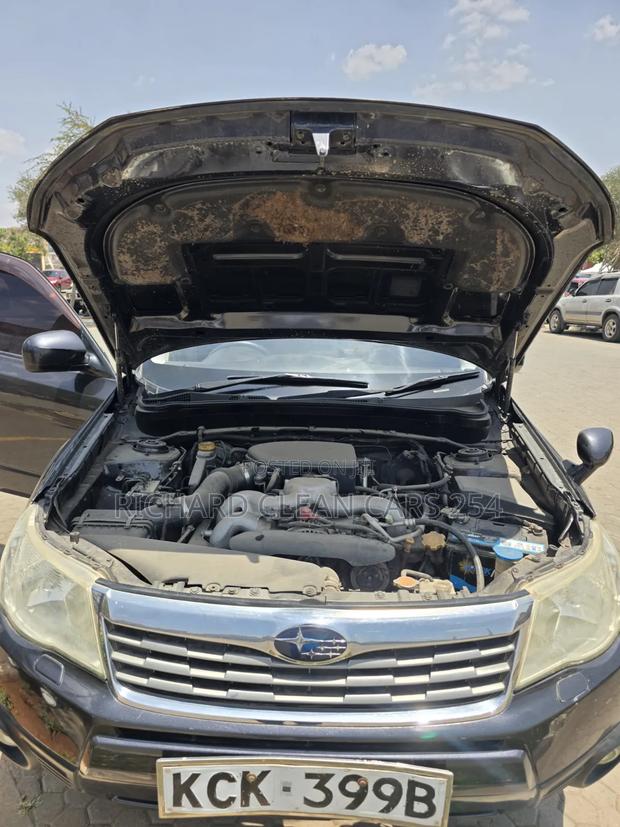 Subaru Forester 2010 Black