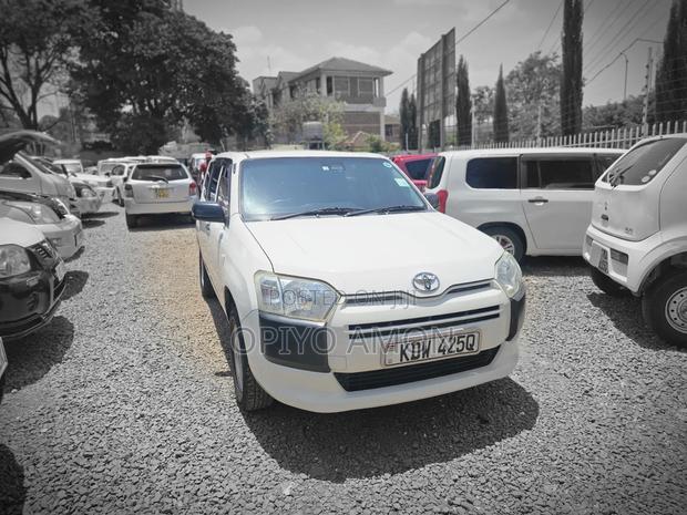 Toyota Probox 2018 White