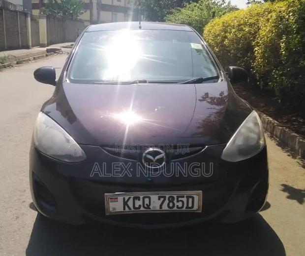 Mazda Demio 2011