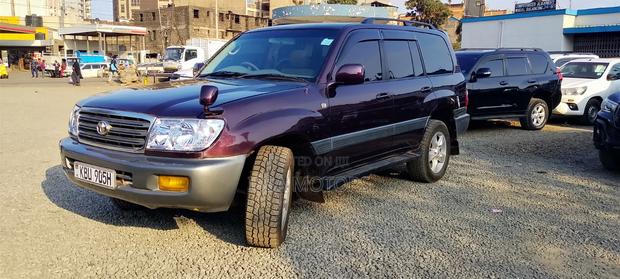 Toyota Land Cruiser 2006 Purple