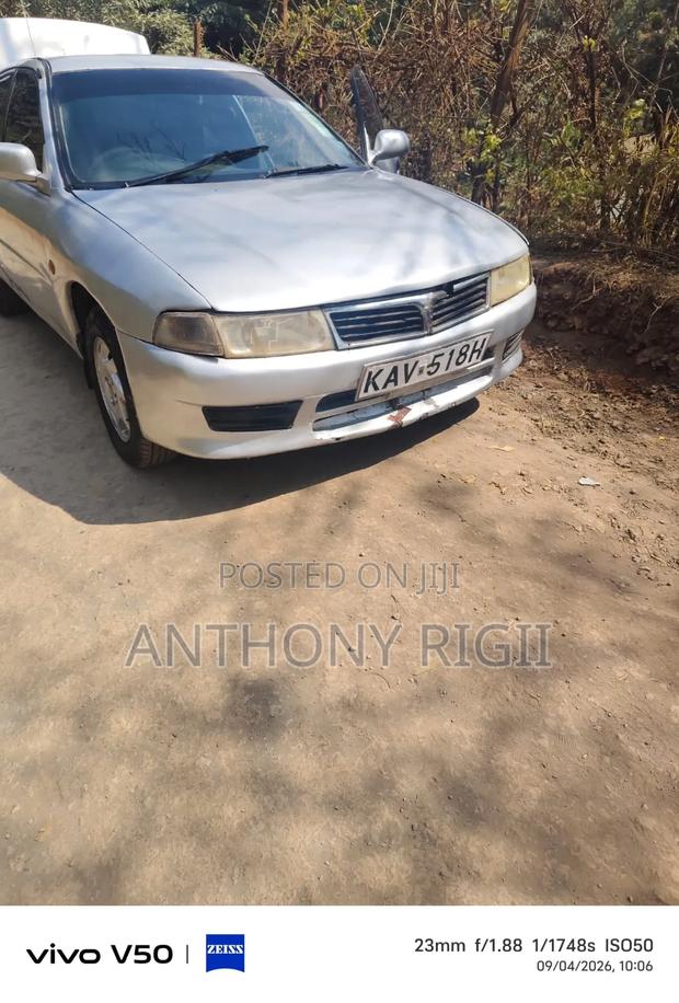 Mitsubishi Lancer 1999 Silver
