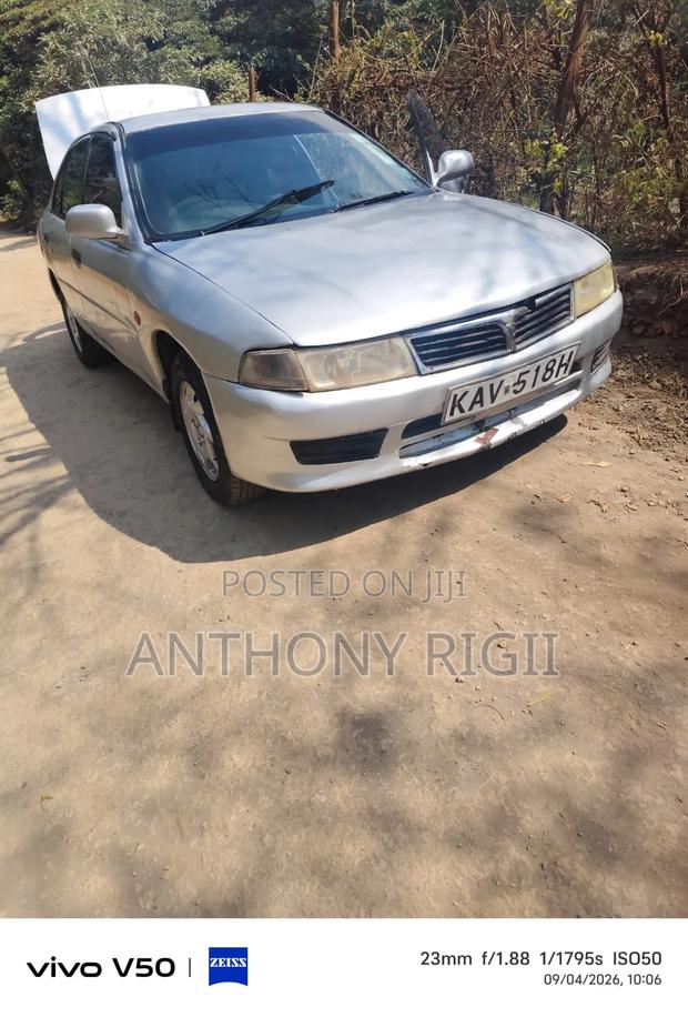 Mitsubishi Lancer 1999 Silver