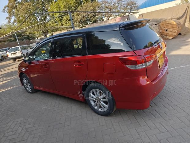 Toyota Wish 2010 Red