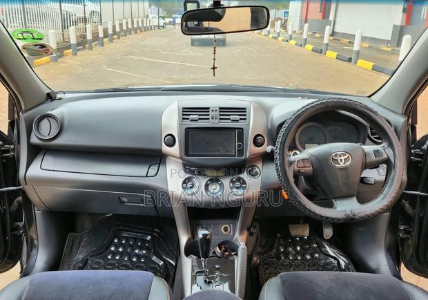 Toyota Vanguard 2013 Black