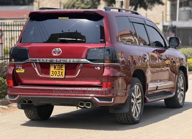 Toyota Land Cruiser 4.6 V8 ZX 2014 Maroon
