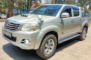 Toyota Hilux 2013 Gray for sale