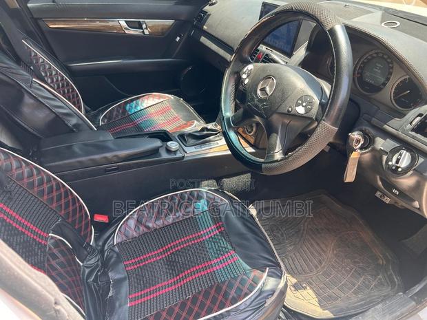Mercedes-Benz C200 2008 Pearl