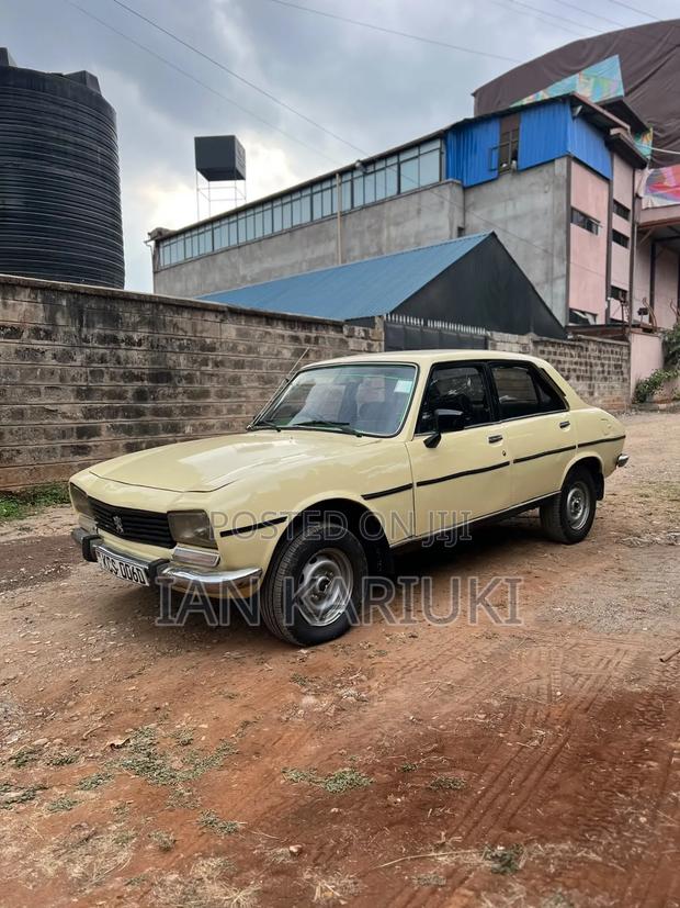 Peugeot 504 1970 Beige