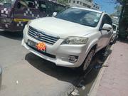 Toyota Vanguard 2013 White for sale