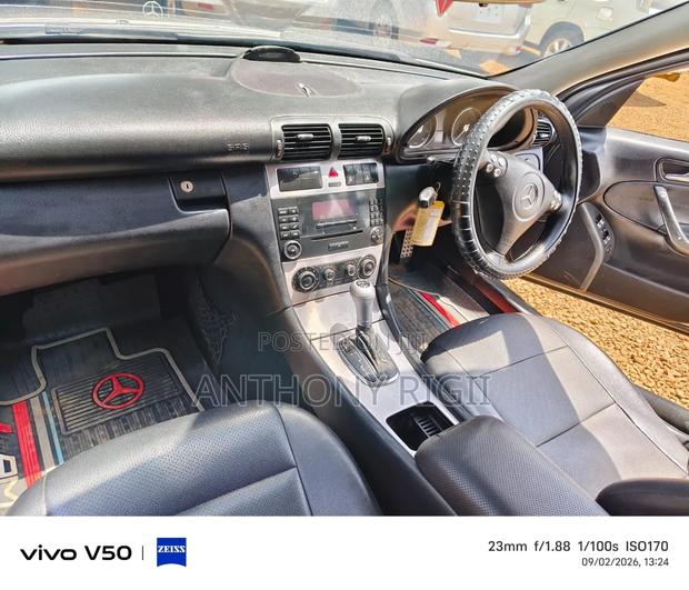 Mercedes-Benz C180 2008 Silver