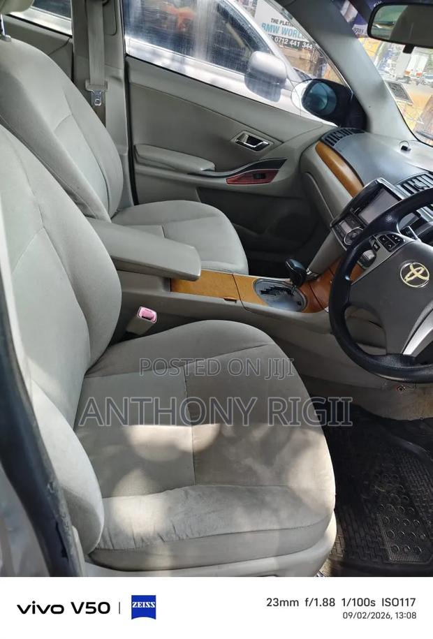 Toyota Premio 2007 Silver