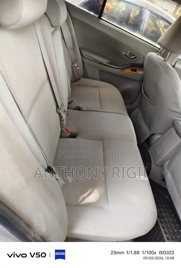 Toyota Premio 2007 Silver