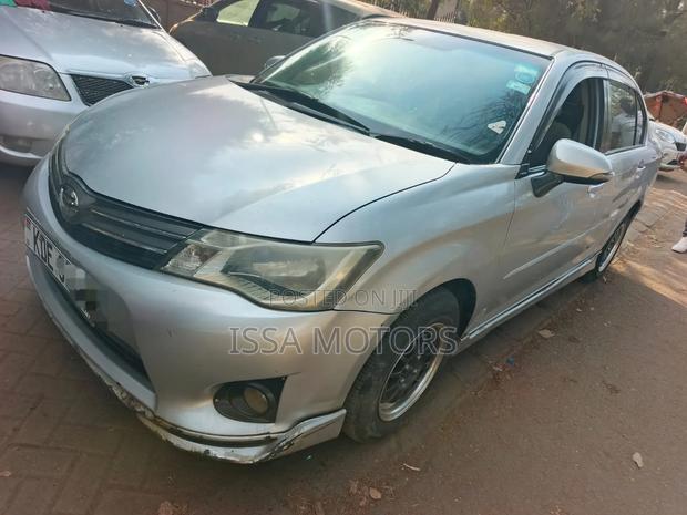 Toyota Axio 2014 Silver