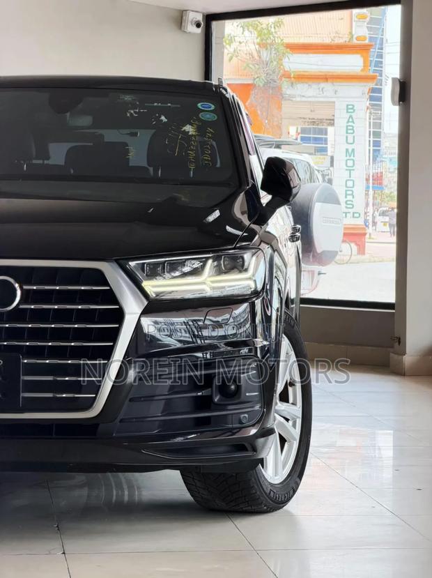 Audi Q7 2019 Black
