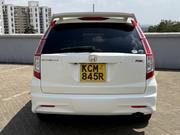 Honda Stream 2010 White for sale