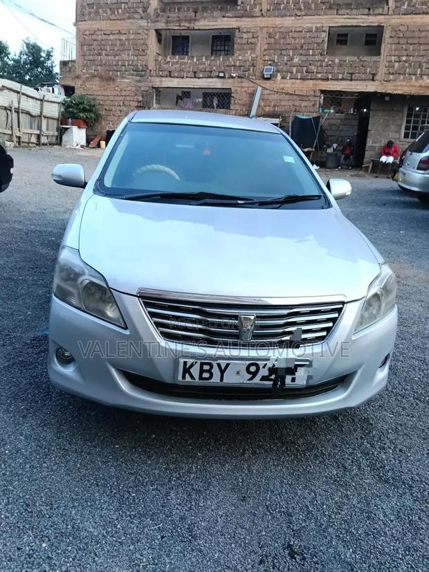 Toyota Premio 2010 Silver