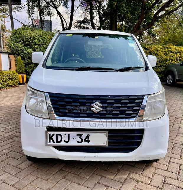 Suzuki Wagon R 2015 White