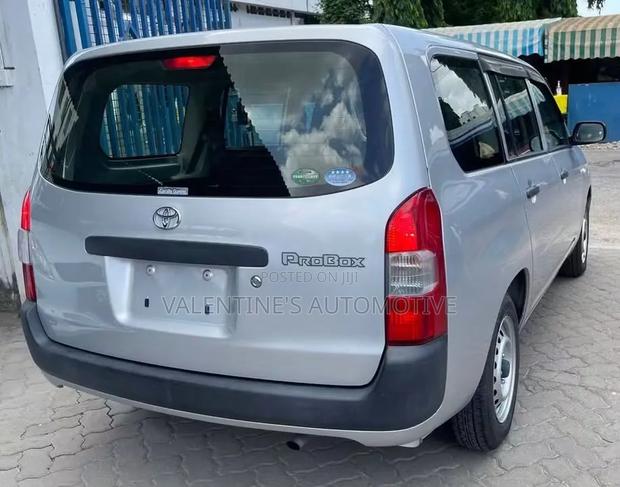 Toyota Probox 2019 Silver